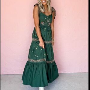 Boutique Mable Floral Green Maxi Dress with bow tie straps Sz s